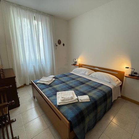 Cozy Apartment With Private Parking On Domaso'S Lakeside - Larihome A09 Exterior foto
